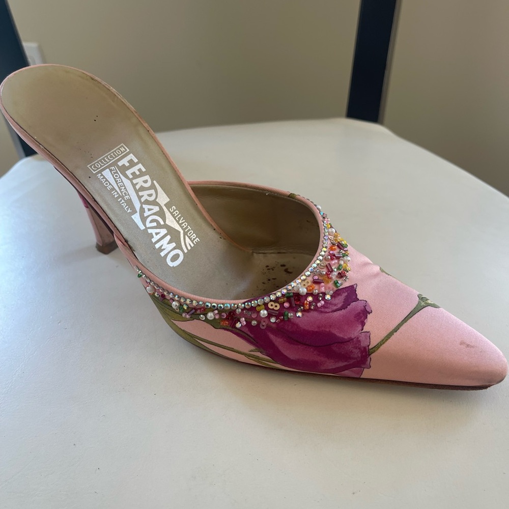 Vintage Salvatore Ferragamo Pink Floral Women's Shoes